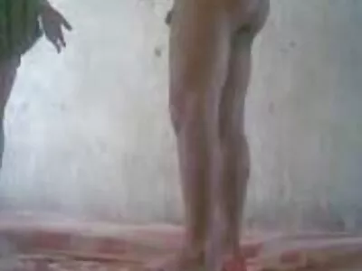 Така красива бразилска брюнетка съпруга смуче петел, когато родителите напускат порно с рускини къщата на църква