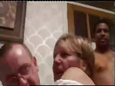Ние домашно порно бг сме голи и възбудени