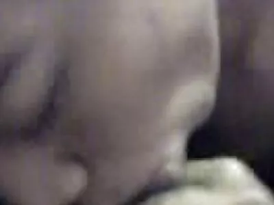 Двама българско домашно порно души се търкалят на леглото